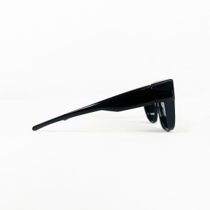 套镜式太阳眼镜